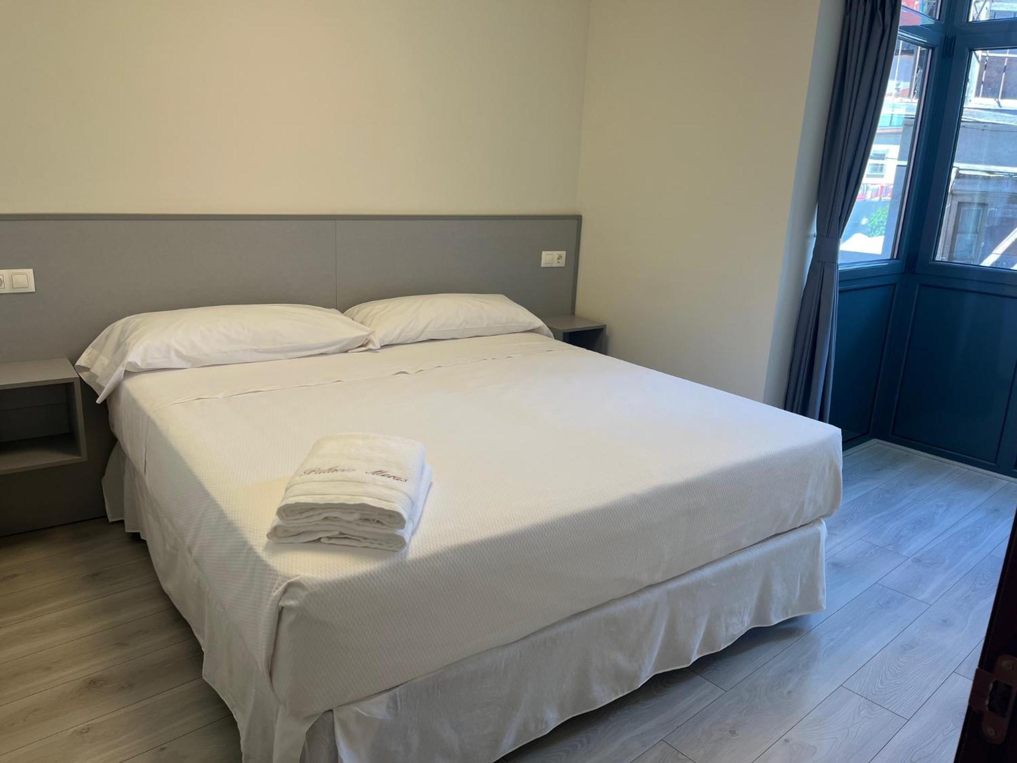 Apartamentos Turisticos Palacio De Meras Tineo Zewnętrze zdjęcie